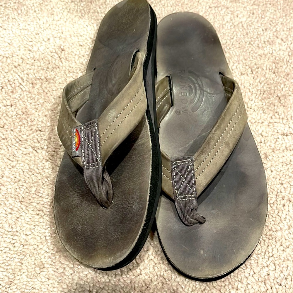 Rainbow 🌈 flip flops